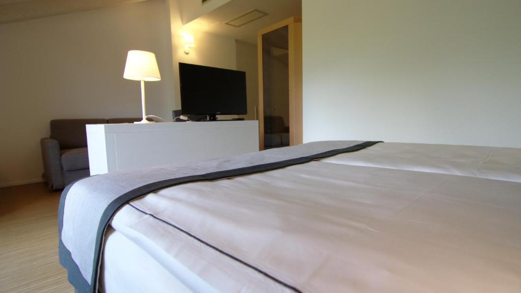 Hotel Bavaria Levico Terme Pokoj fotografie