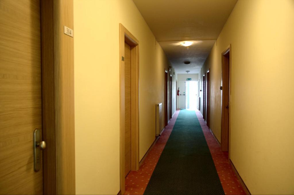 Hotel Bavaria Levico Terme Exteriér fotografie