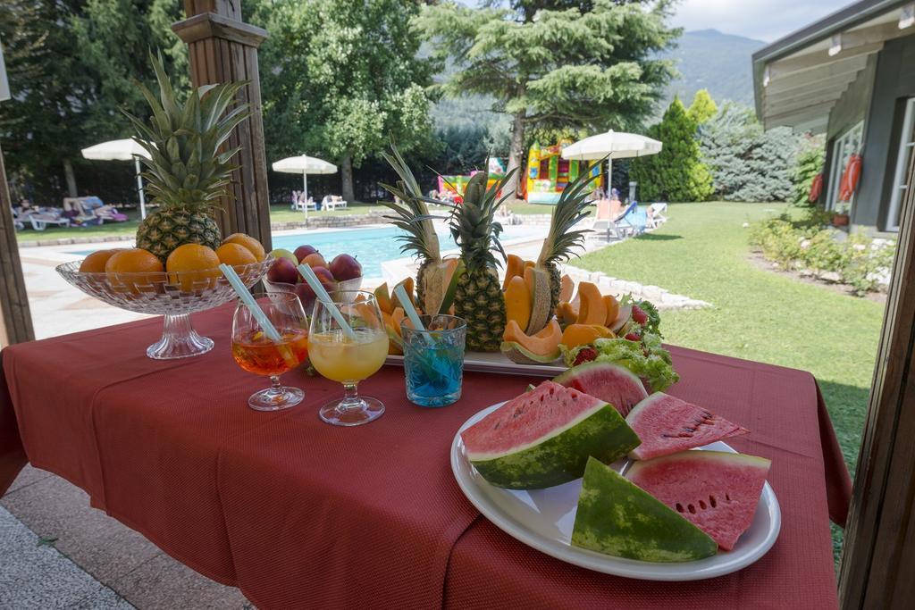 Hotel Bavaria Levico Terme Exteriér fotografie