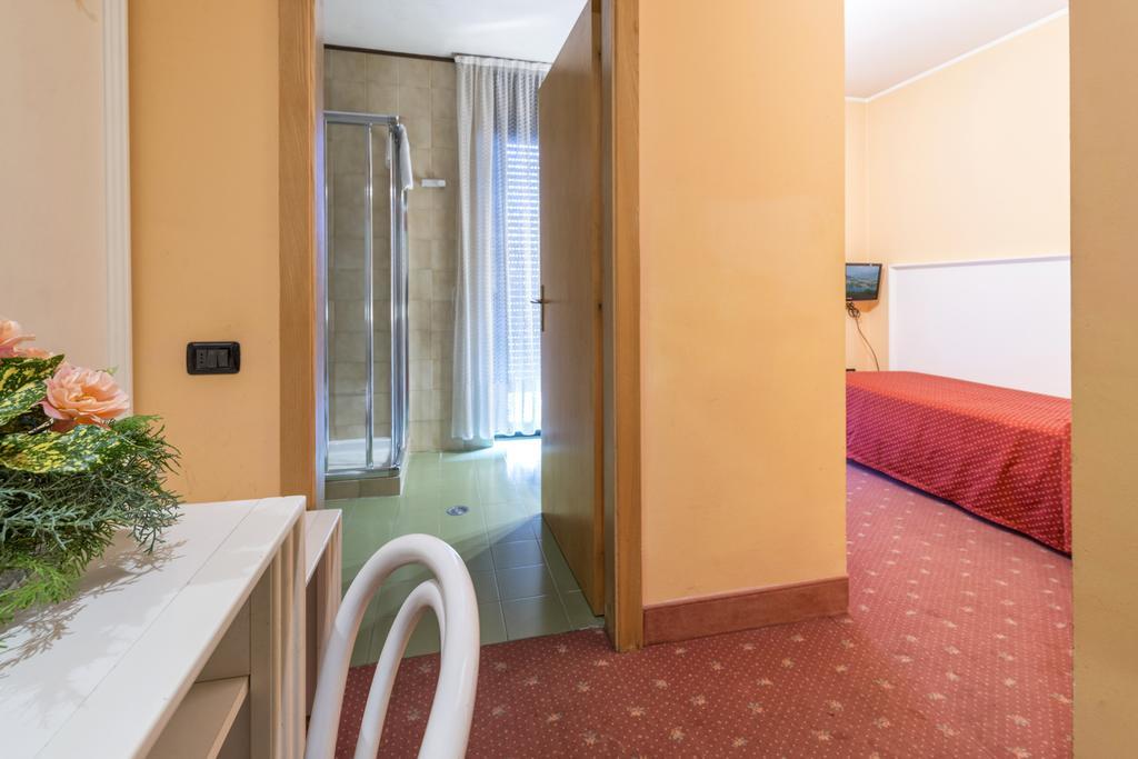 Hotel Bavaria Levico Terme Exteriér fotografie