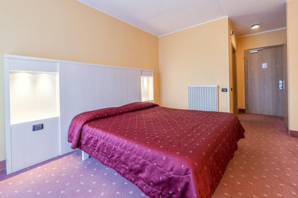 Hotel Bavaria Levico Terme Exteriér fotografie